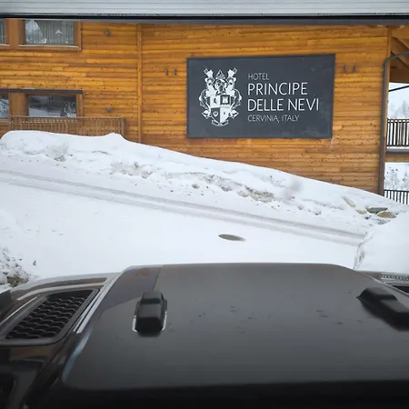 Prestigious In Cervinia Lägenhet
