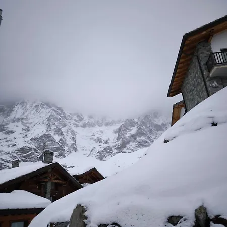 Lägenhet Prestigious In Cervinia *