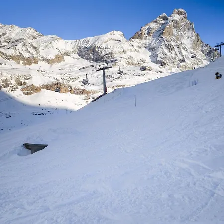 Апартаменты Prestigious In Cervinia