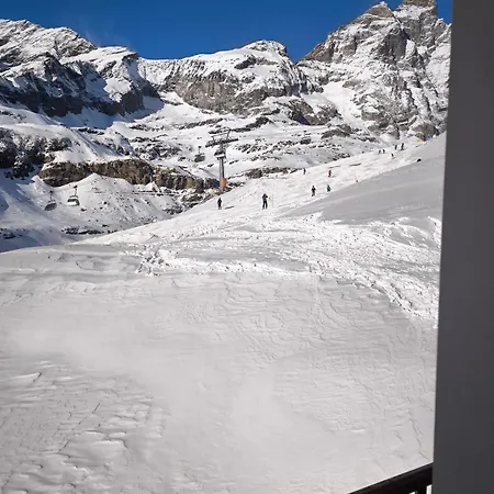 Prestigious In Cervinia Lägenhet *